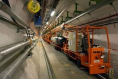 Tunel LHC© Juhansonlicencja: GNU FDL