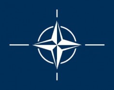 Flaga NATO© NATO
