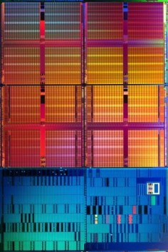 Testowy 45-nanometrowy układ scalony© Intel