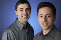 Larry Page (L) i Sergey Brin
