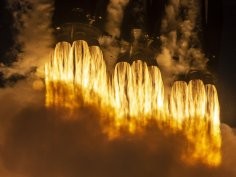SpaceX, Flickr, CC BY-NC 2.0