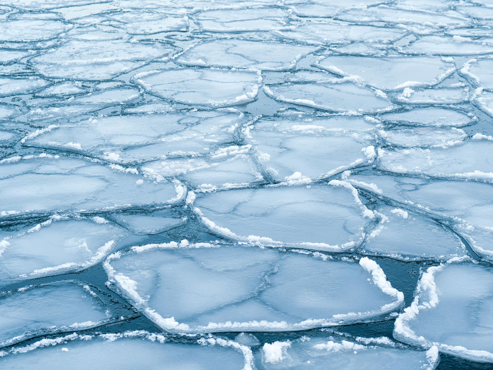 Scientists create new phase of water: solid oxygen, liquid hydrogen